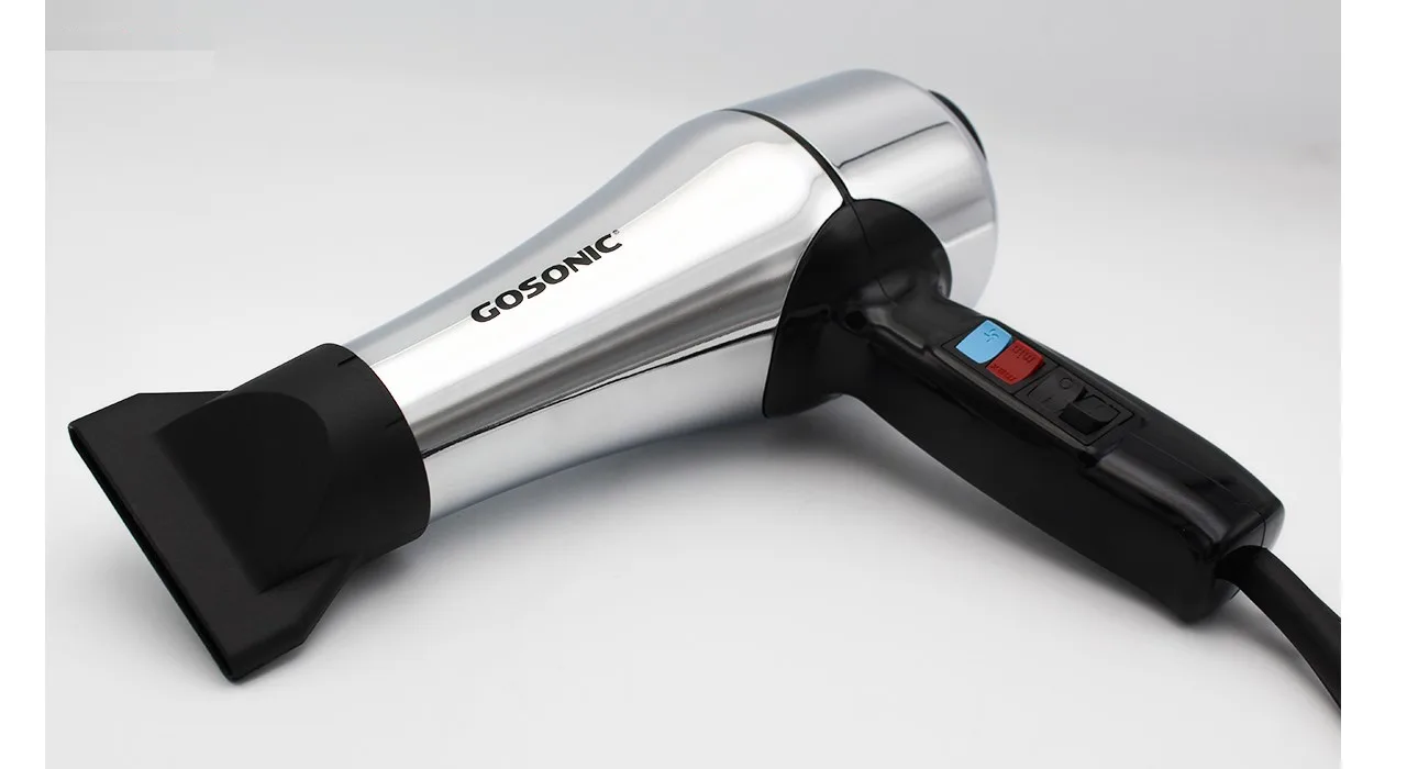 سشوار حرفه ای گوسونیک مدل GHD-229، موتور AC با توان مصرفی 1800 وات، دارای قابلیت باد سرد، فناوری تولید یون، وزن 892 گرم، تنظیم حرارت 3 حالته و کنترل سرعت 2 حالته، به همراه 1 عدد سری متمرکزکننده